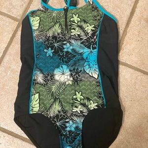 Zero xposur swim suit